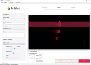 Screenshot of the Flare software. A Region Of Interest is selected on an agarose gel loaded with fluorescent quantum dots, after electrophoresis.